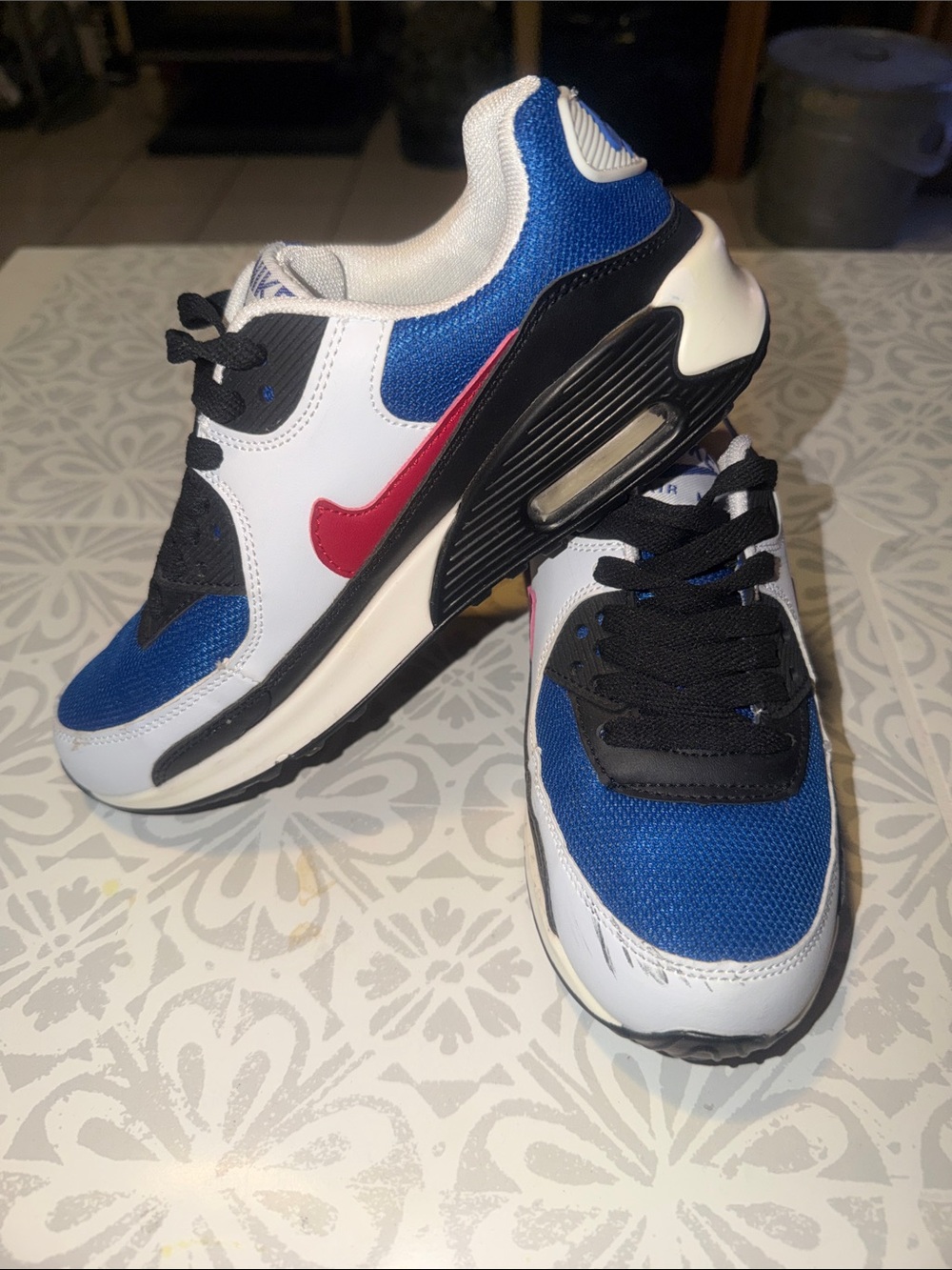 Nike Women's Blue White Black Red Athletic Sneakers